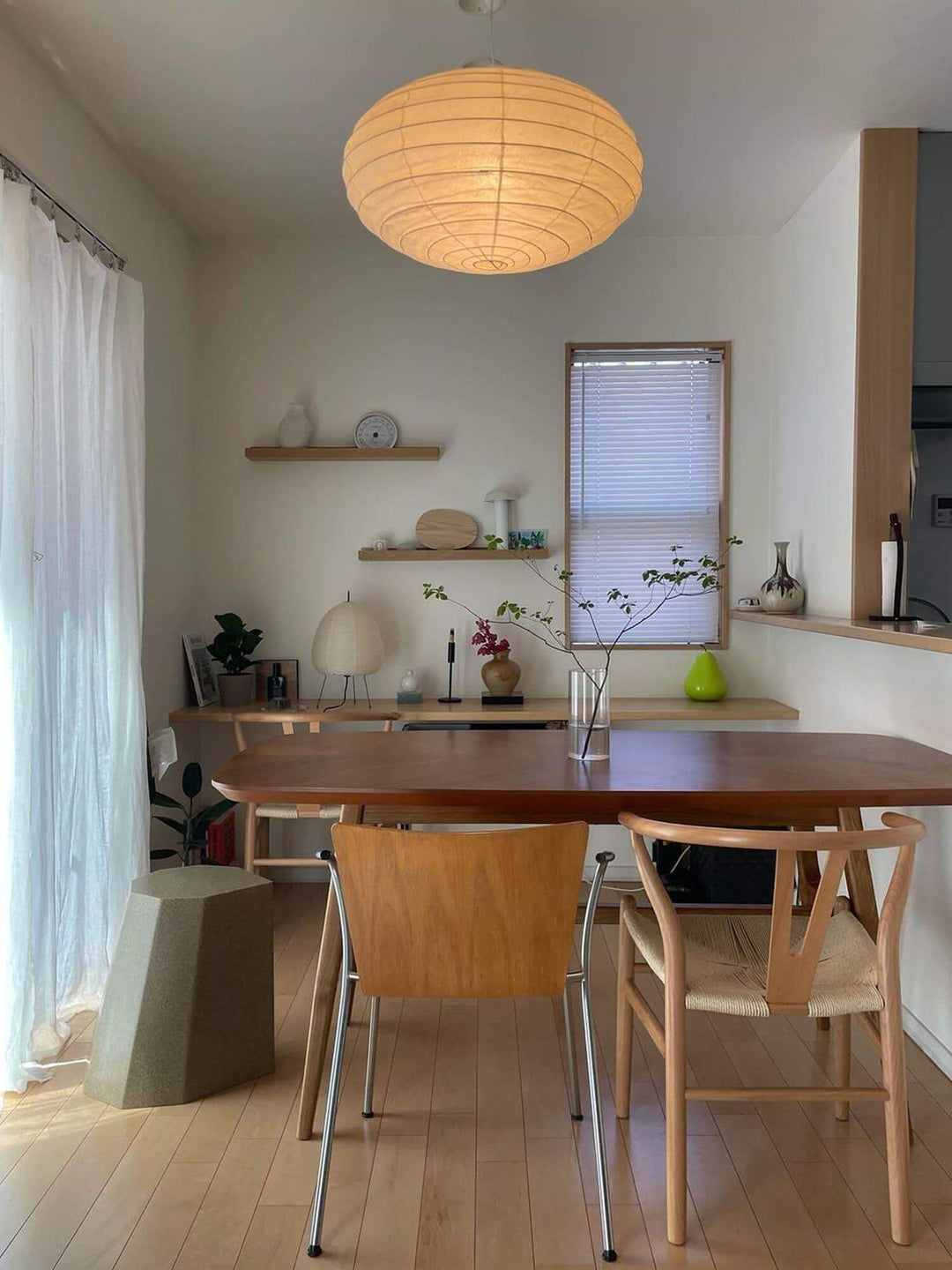 Akari 50EN | 70EN | 95EN Washi Paper Pendant Light | Vinlighting | Vinlighting | Vinlighting