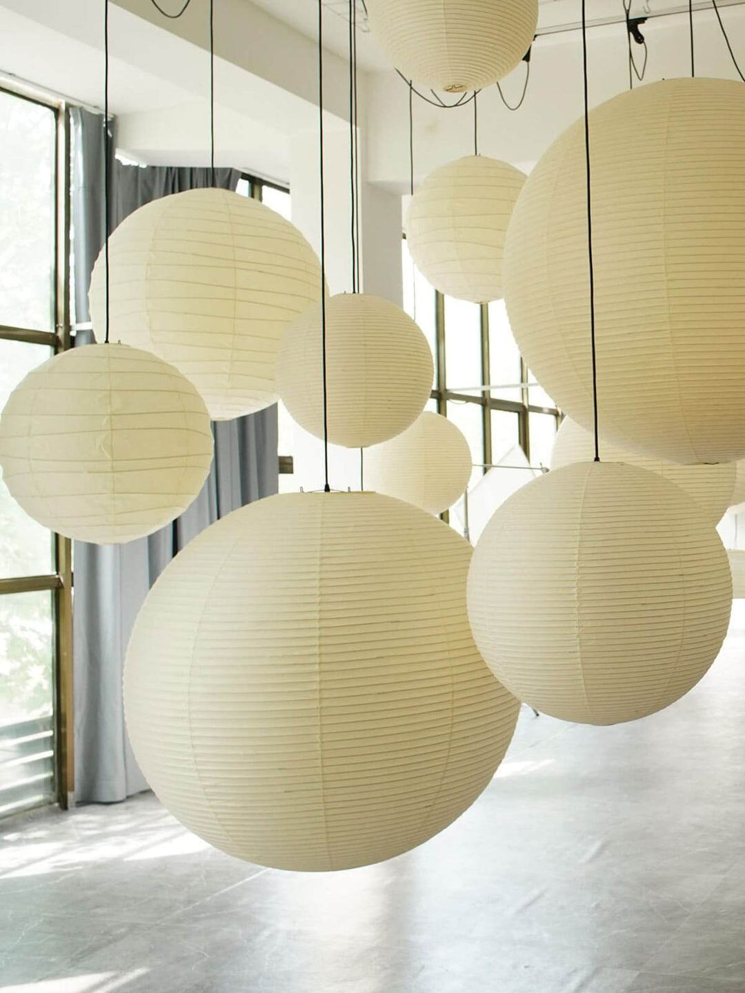 Akari Paper Japanese Lantern Hanging Light | 55A | 75A | 100A | 120A | Vinlighting