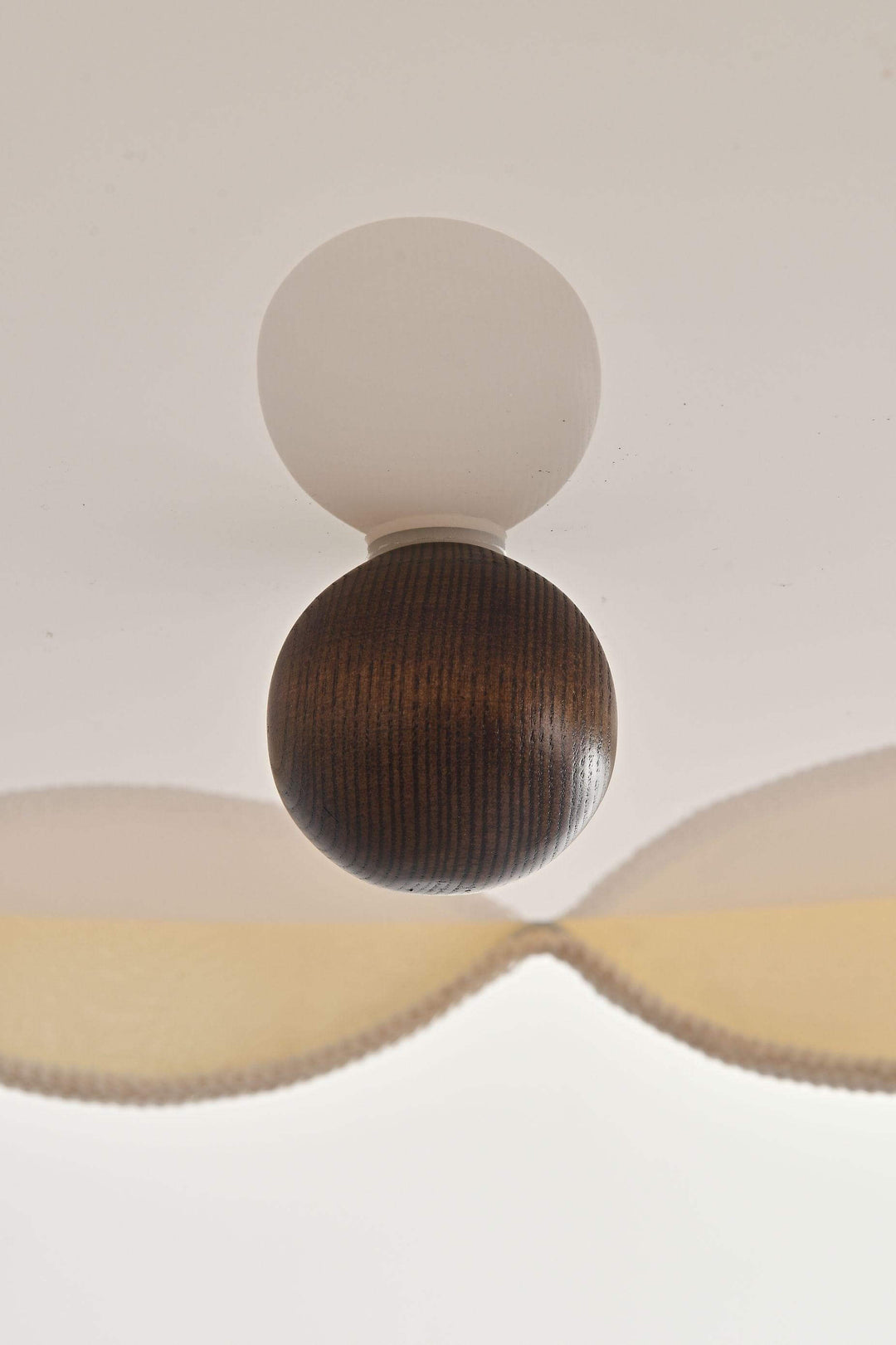 Bloom Pendant Light– Vintage Petal Design with Gold Accents | Vinlighting | Vinlighting