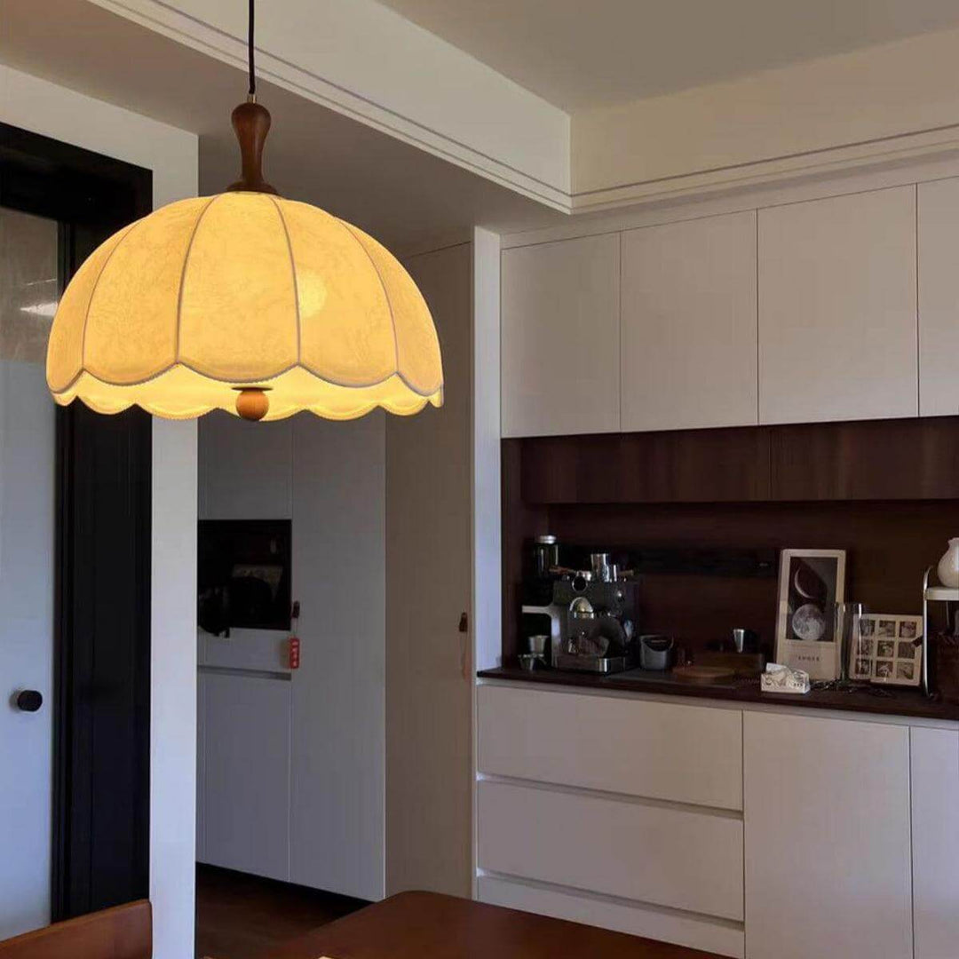Bloom Pendant Light– Vintage Petal Design with Gold Accents | Vinlighting | Vinlighting