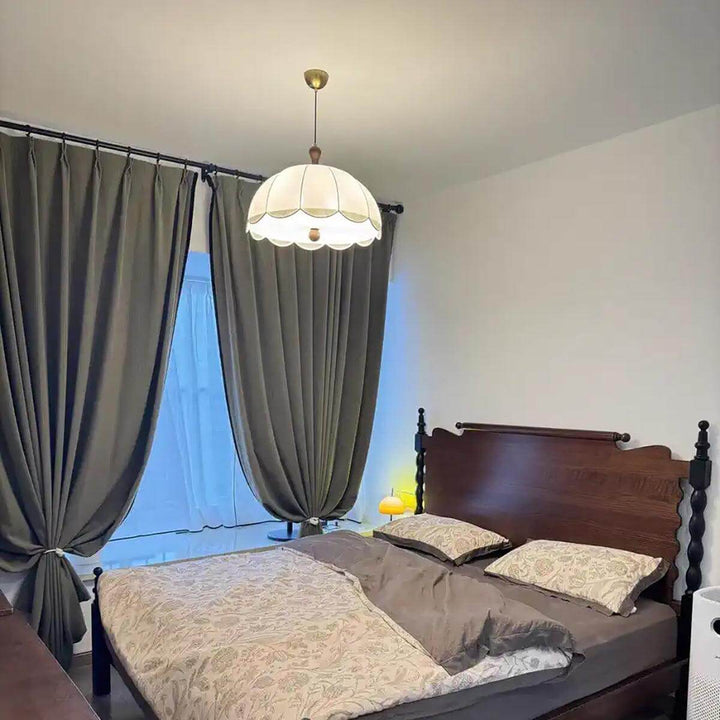 Bloom Pendant Light– Vintage Petal Design with Gold Accents | Vinlighting | Vinlighting