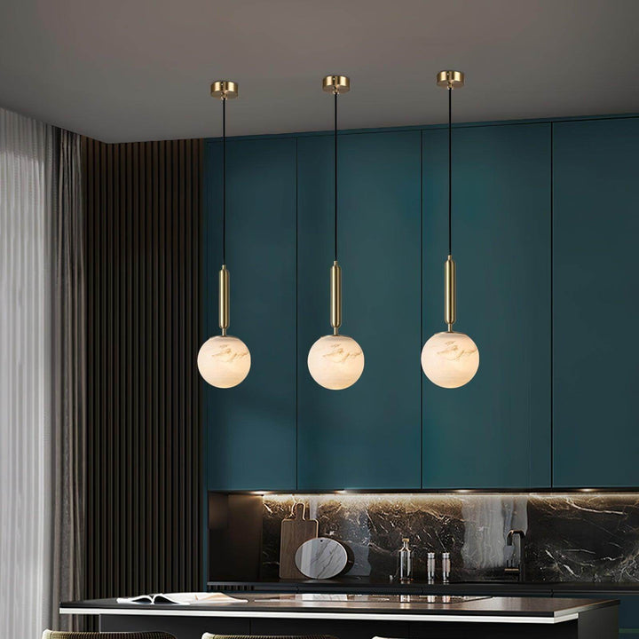 Bosso Pendant Lamp | Small Alabaster & Copper Globe | Vinlighting | Vinlighting | Vinlighting