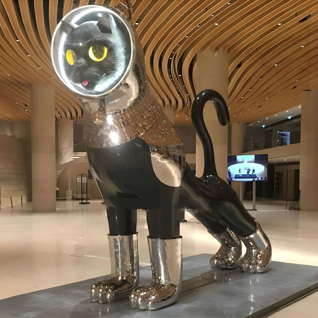 Draxum Sculpture Floor Lamp featuring a striking cat design, perfect for art deco style in living rooms.