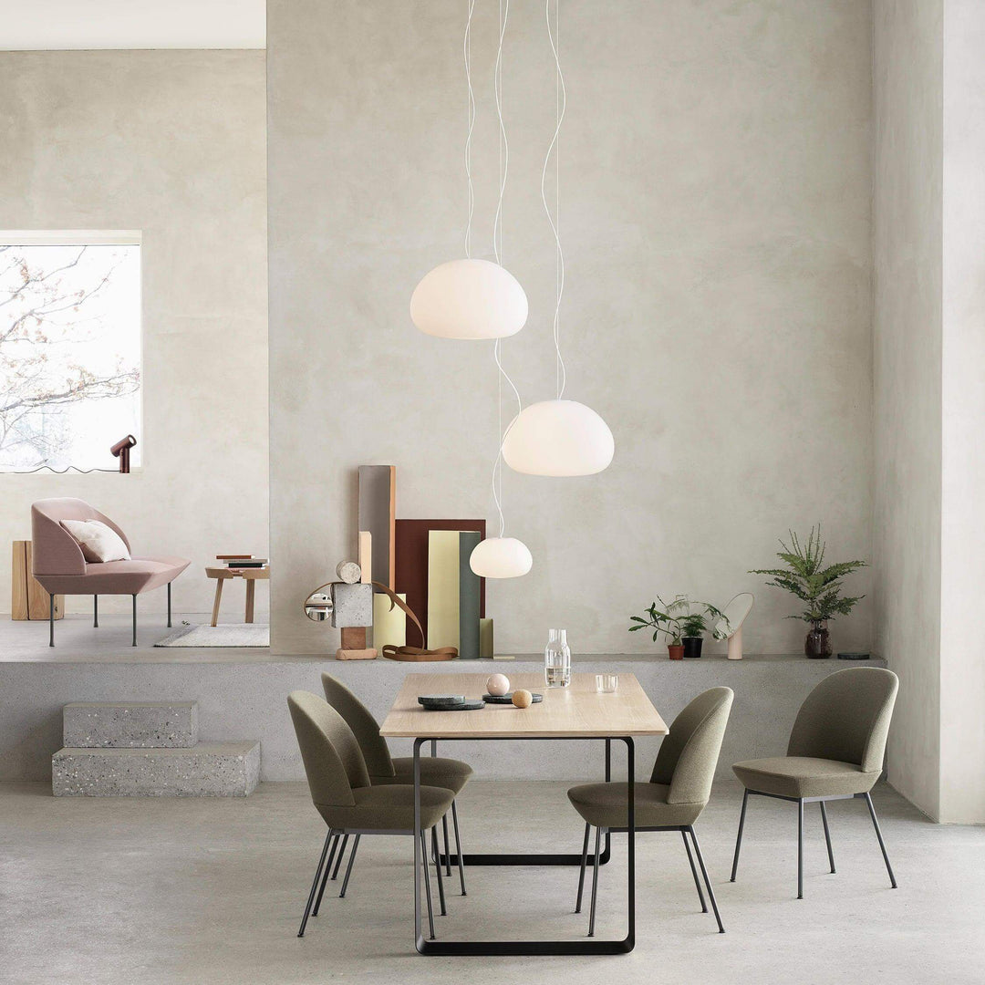 Fluid Pendant Lamp – Simple Cloud Shape Modern Glass Chandelier | Vinlighting | Vinlighting