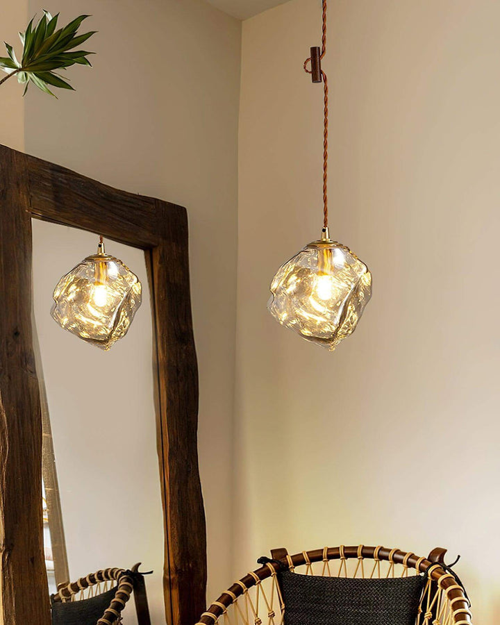 Ice Cubes Pendant Lamp โ Sparkling Glass Lighting for Elegant Spaces | Vinlighting | Vinlighting