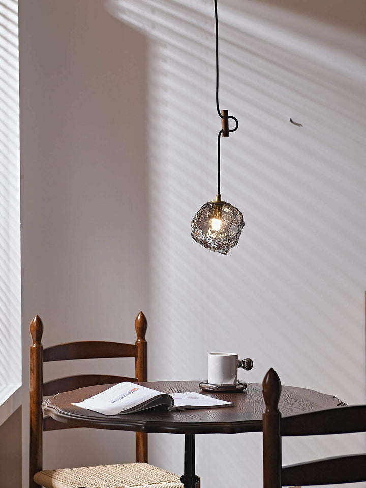 Ice Cubes Pendant Lamp โ Sparkling Glass Lighting for Elegant Spaces | Vinlighting | Vinlighting