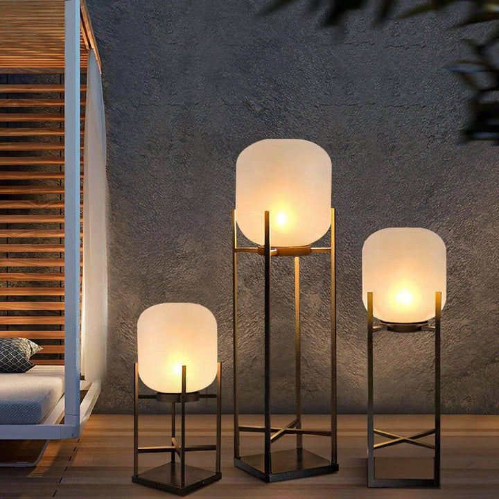 Lantern Outdoor Floor Lamp | Solar Light | Vinlighting | Vinlighting | Vinlighting