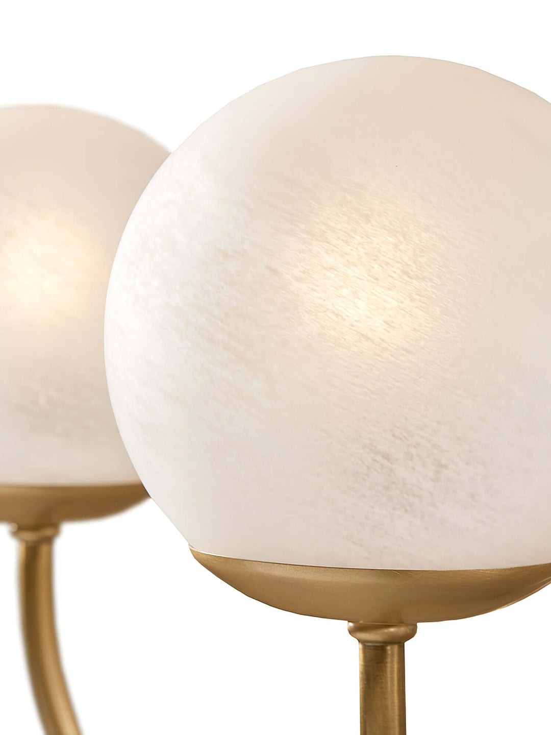 Lynix Chandelier – Nordic Minimalist Brass Chandelier