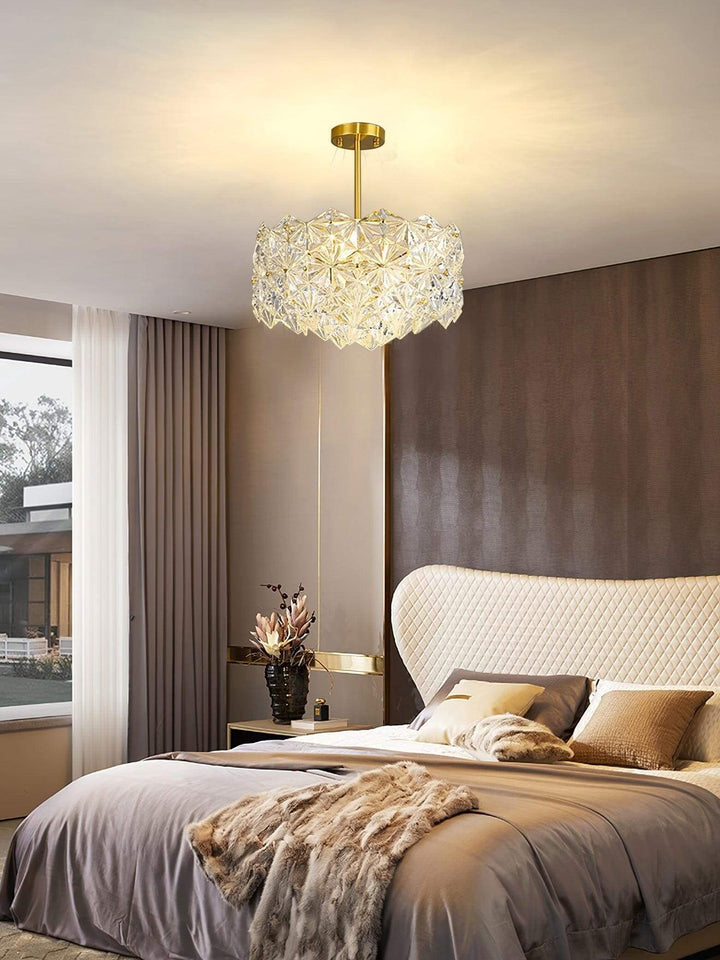 Lyrvixa Chandelier – Modern Brass & crystal Glass Lighting