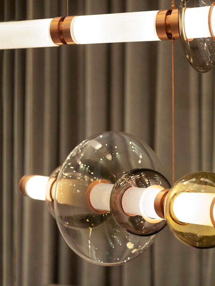 Maperu Chandelier – Modern Lightweight Linear Chandelier Design