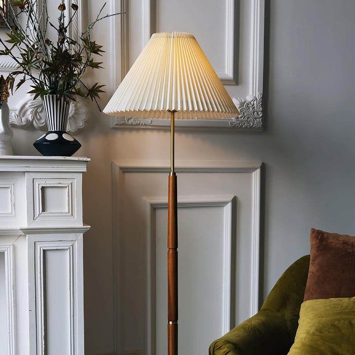 Mid Century pleated floor lamp with wooden base, stylish lighting for living room, height 145cm, trendy floor lamps.