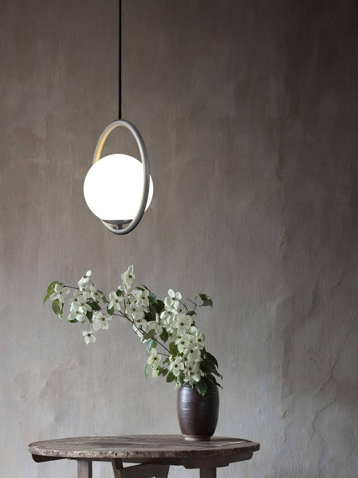 Mila Pendant Lamp | Modern Globe Glass Hanging Light for Bathroom | Vinlighting | Vinlighting