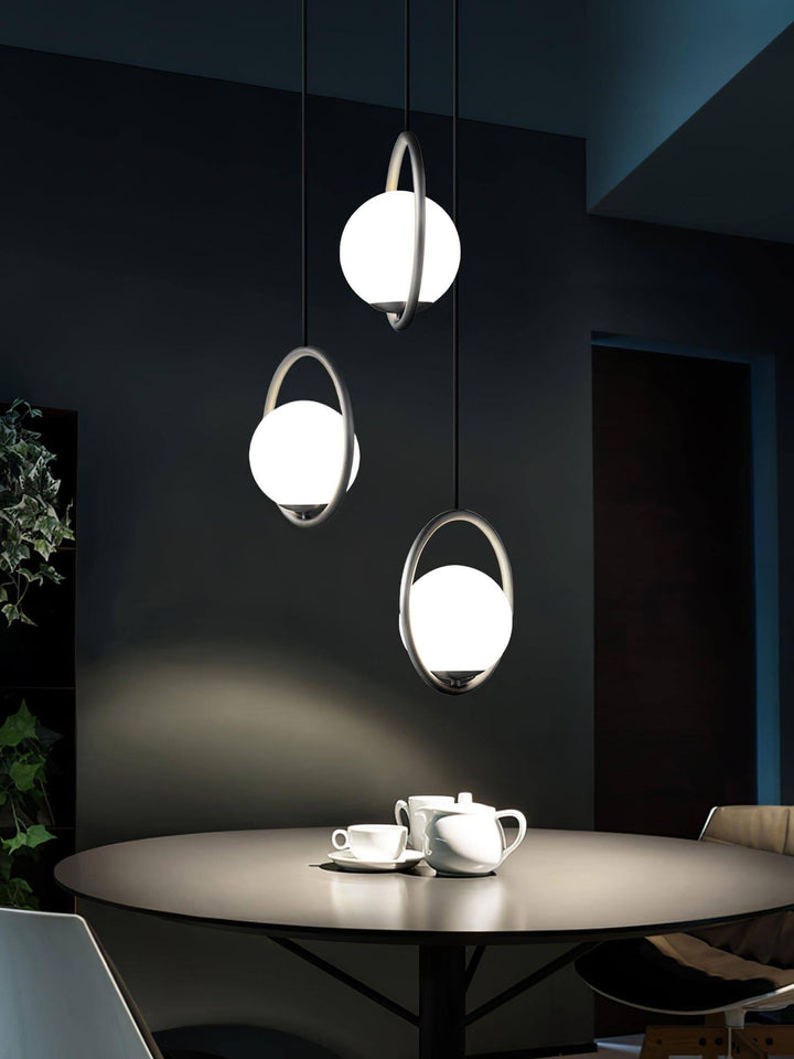 Mila Pendant Lamp | Modern Globe Glass Hanging Light for Bathroom | Vinlighting | Vinlighting