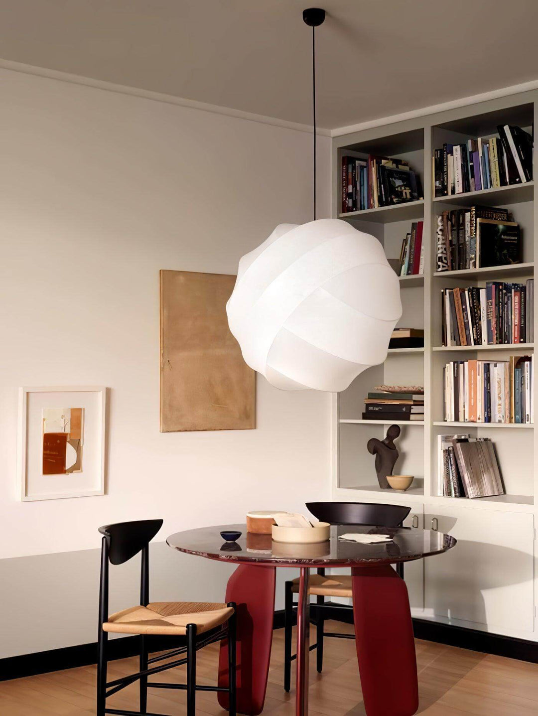 Modern Art Deco Globe Pendant Light - Turner Hanging Lamp in White | Vinlighting | Vinlighting