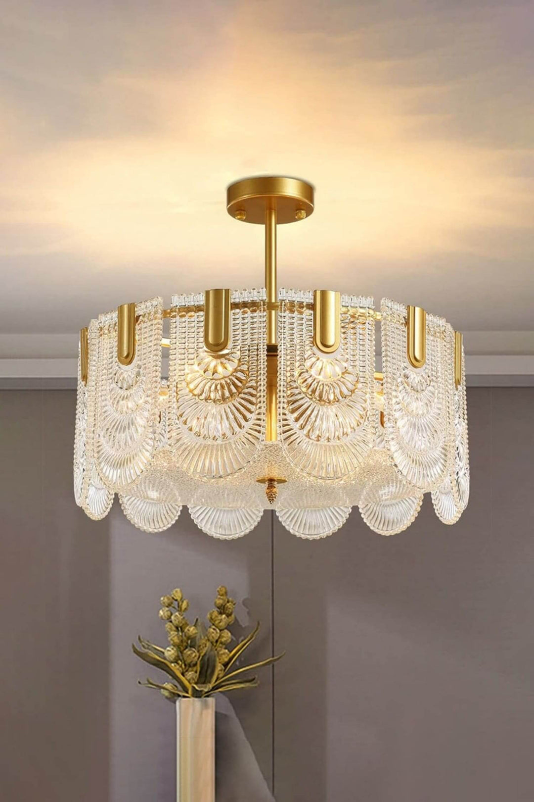 Modern Brass crystal Glass Ravilo Chandelier for Dining & Living Room