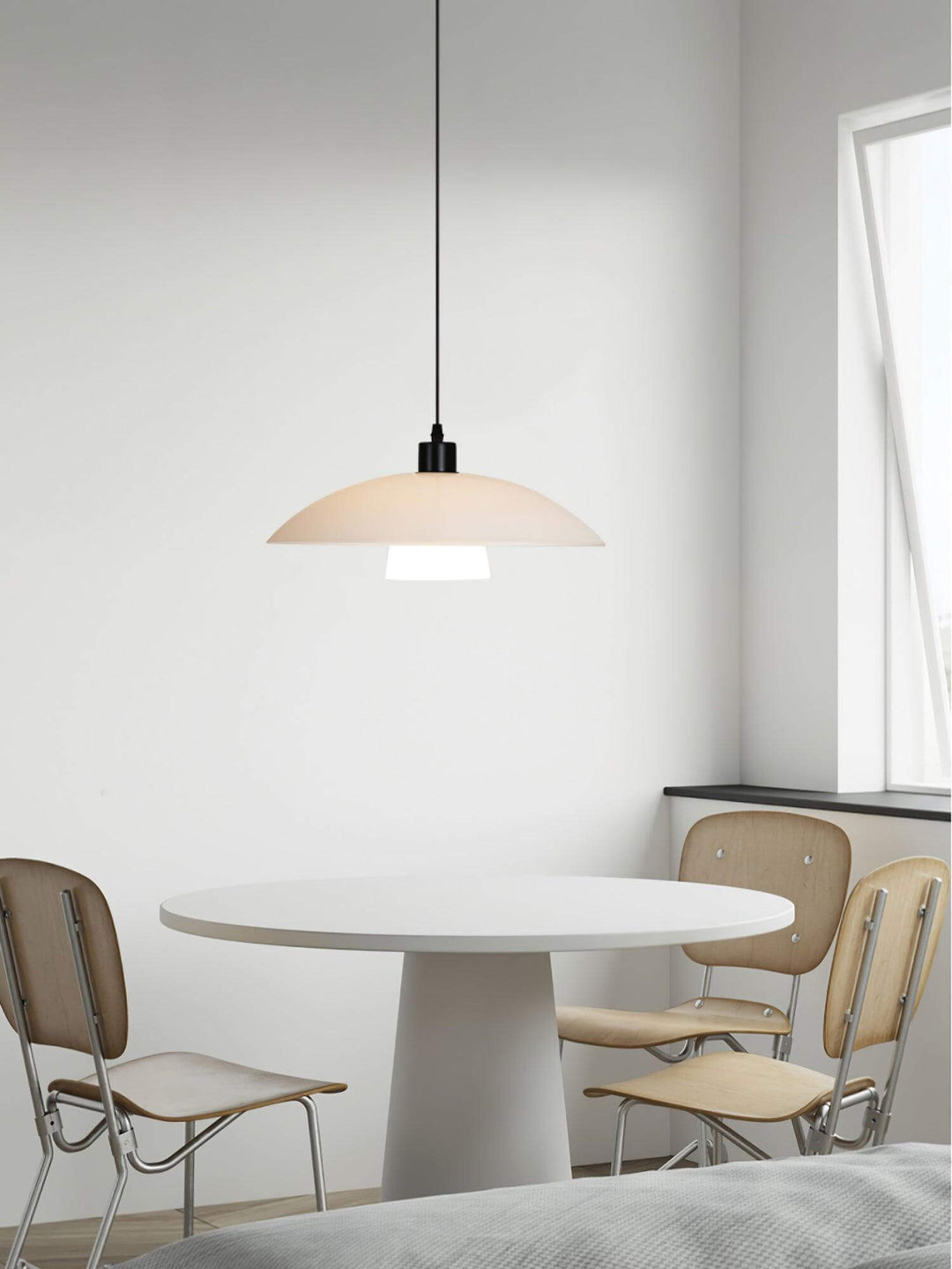 Modern Iron Pendant Light - Hanging Lamp for Kitchen Island and Dining | Vinlighting | Vinlighting