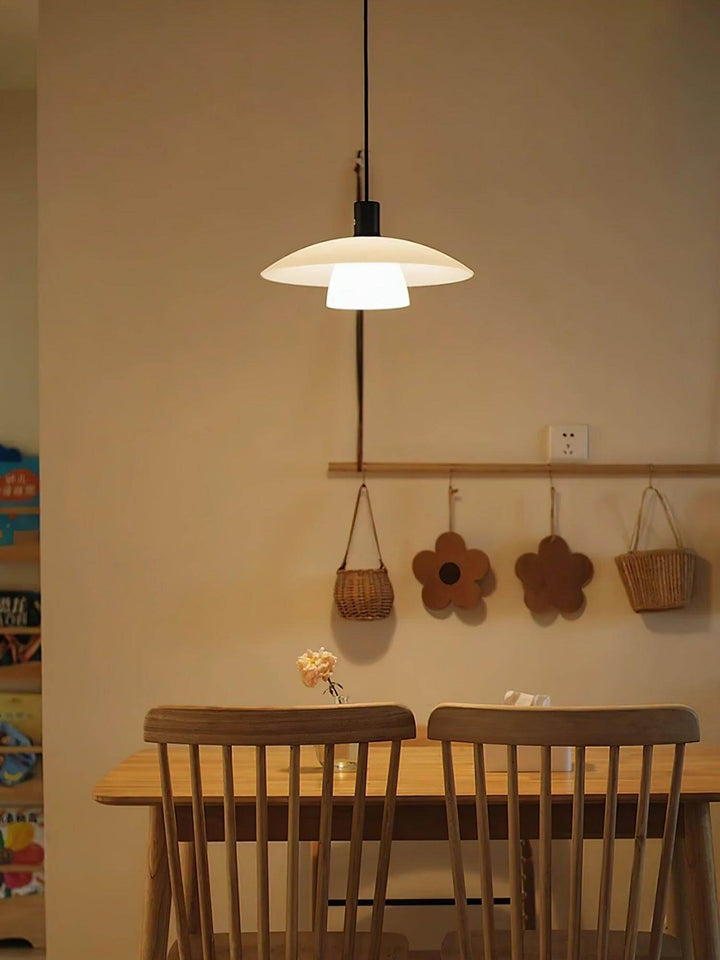 Modern Iron Pendant Light - Hanging Lamp for Kitchen Island and Dining | Vinlighting | Vinlighting