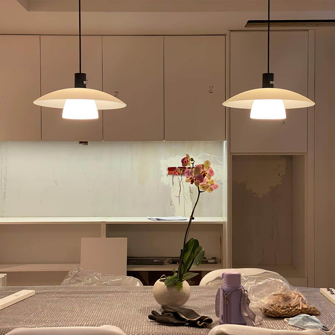 Modern Iron Pendant Light - Hanging Lamp for Kitchen Island and Dining | Vinlighting | Vinlighting