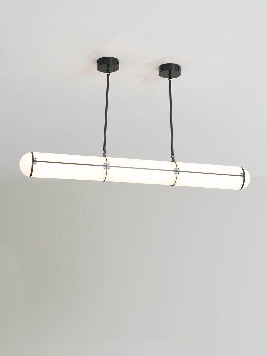Modern Linear Pendant Light | Ednless LED Design for Kitchen Island | Vinlighting | Vinlighting