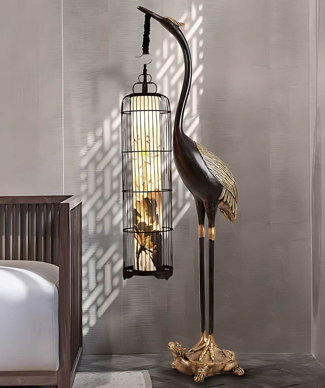 Sculptural Noyari Stork Floor Lamp in Art Deco style, perfect as a retro floor light for living rooms.