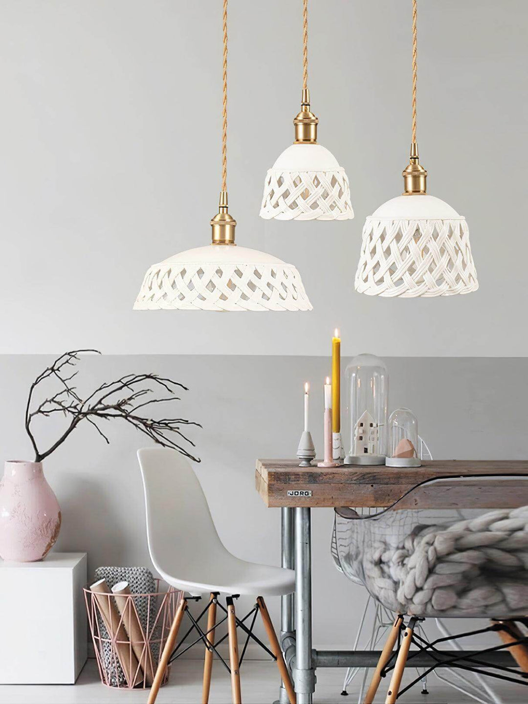 Openwork Ceramic Pendant Lamp | Modern Mini Hanging Light for Bathroom | Vinlighting | Vinlighting