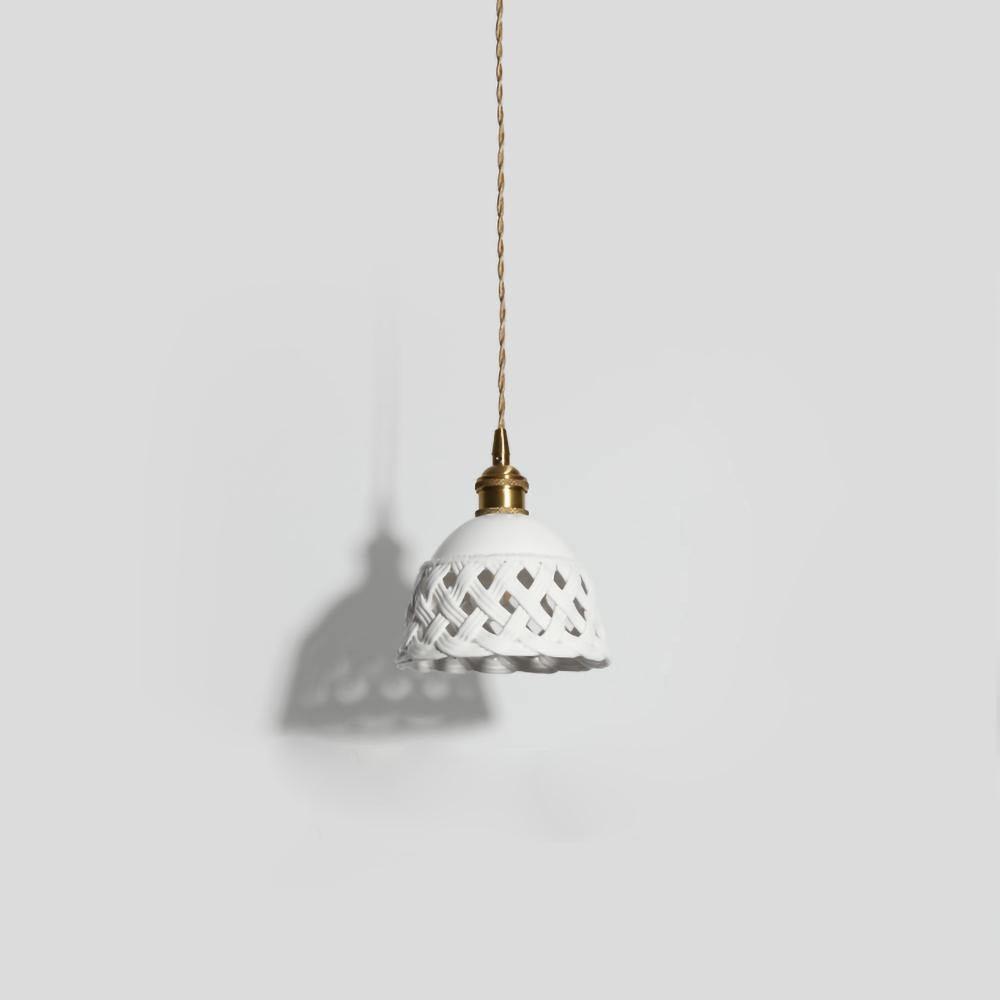Openwork Ceramic Pendant Lamp | Modern Mini Hanging Light for Bathroom | Vinlighting | Vinlighting