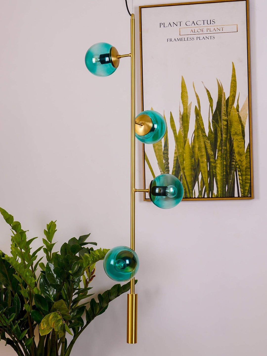 Orb Pendant Light - Modern Brass & Glass Hanging Fixture | Vinlighting | Vinlighting
