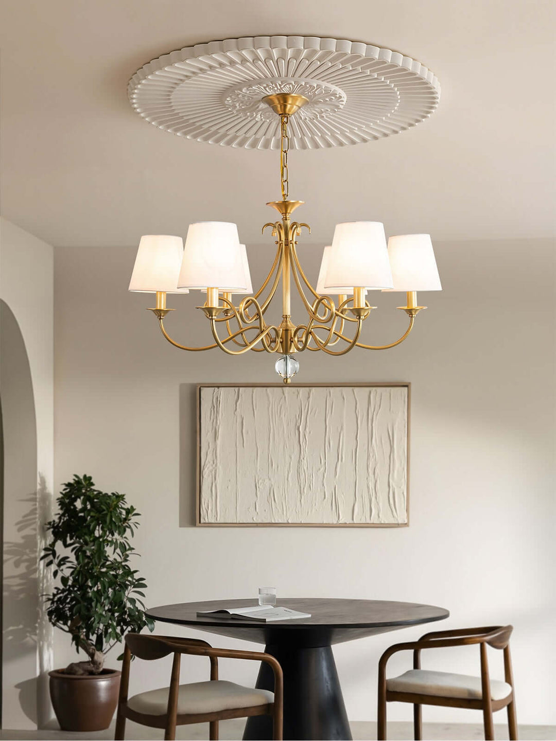 Rynix Chandelier โ Luxurious American Living Room Lighting
