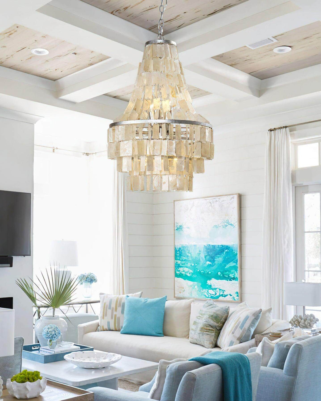 Skye Shell Chandelier | Natural Mother-of-Pearl & Silver Lighting | Vinlighting | Vinlighting