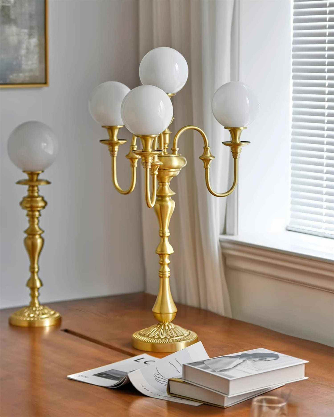 Solora brass table light with five globes, ideal for mid-century modern decor in living rooms.
