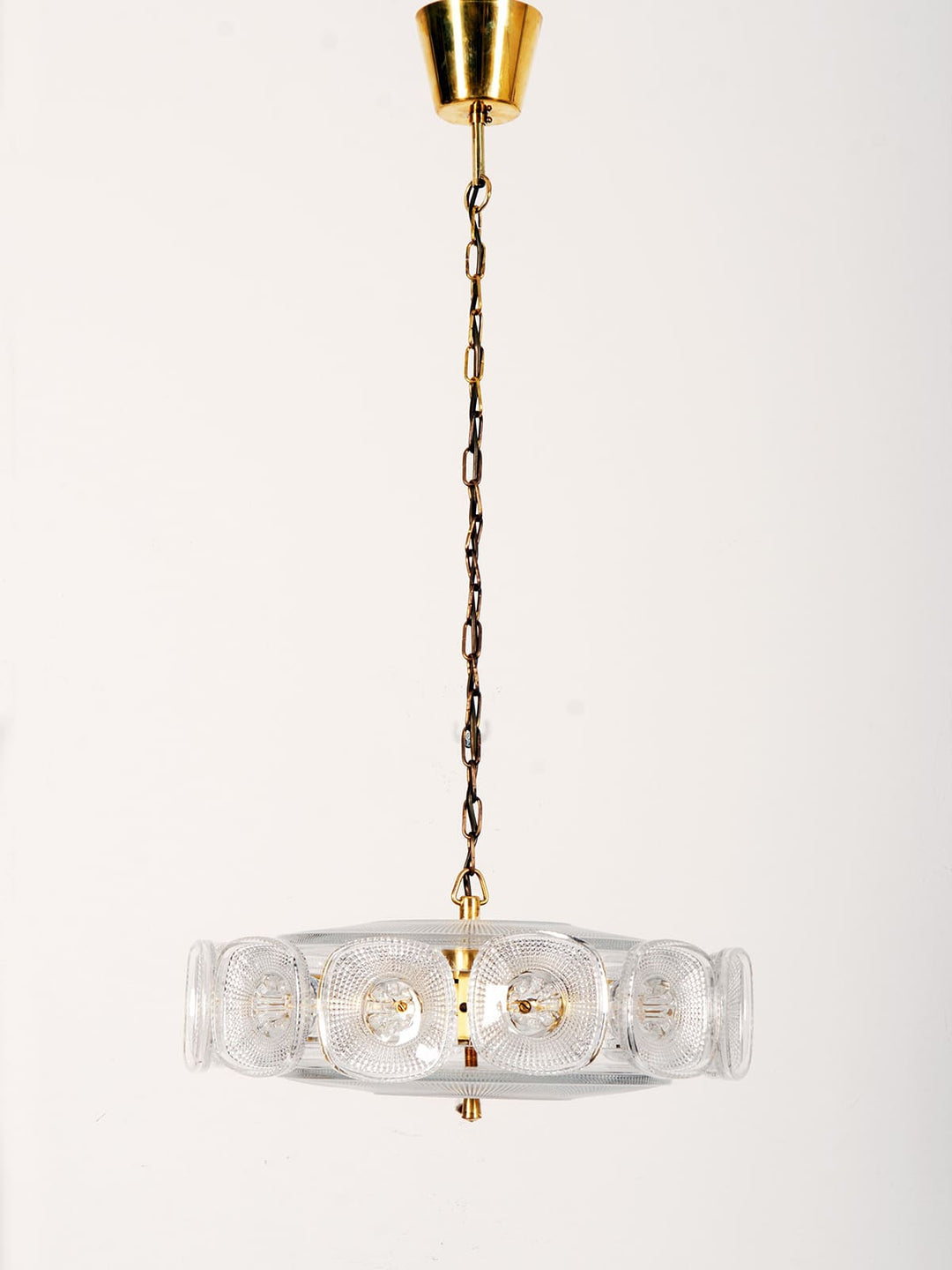 Solvani Chandelier โ French Vintage Art Glass Lighting
