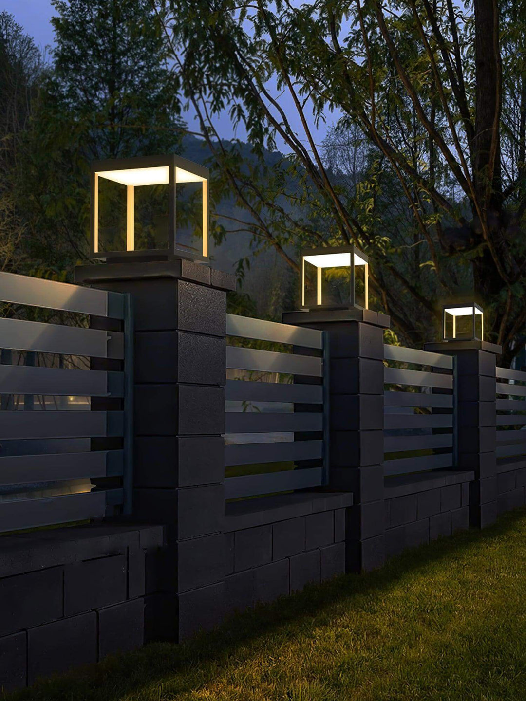 Square Fence Post Garden Light | Vinlighting | Vinlighting | Vinlighting