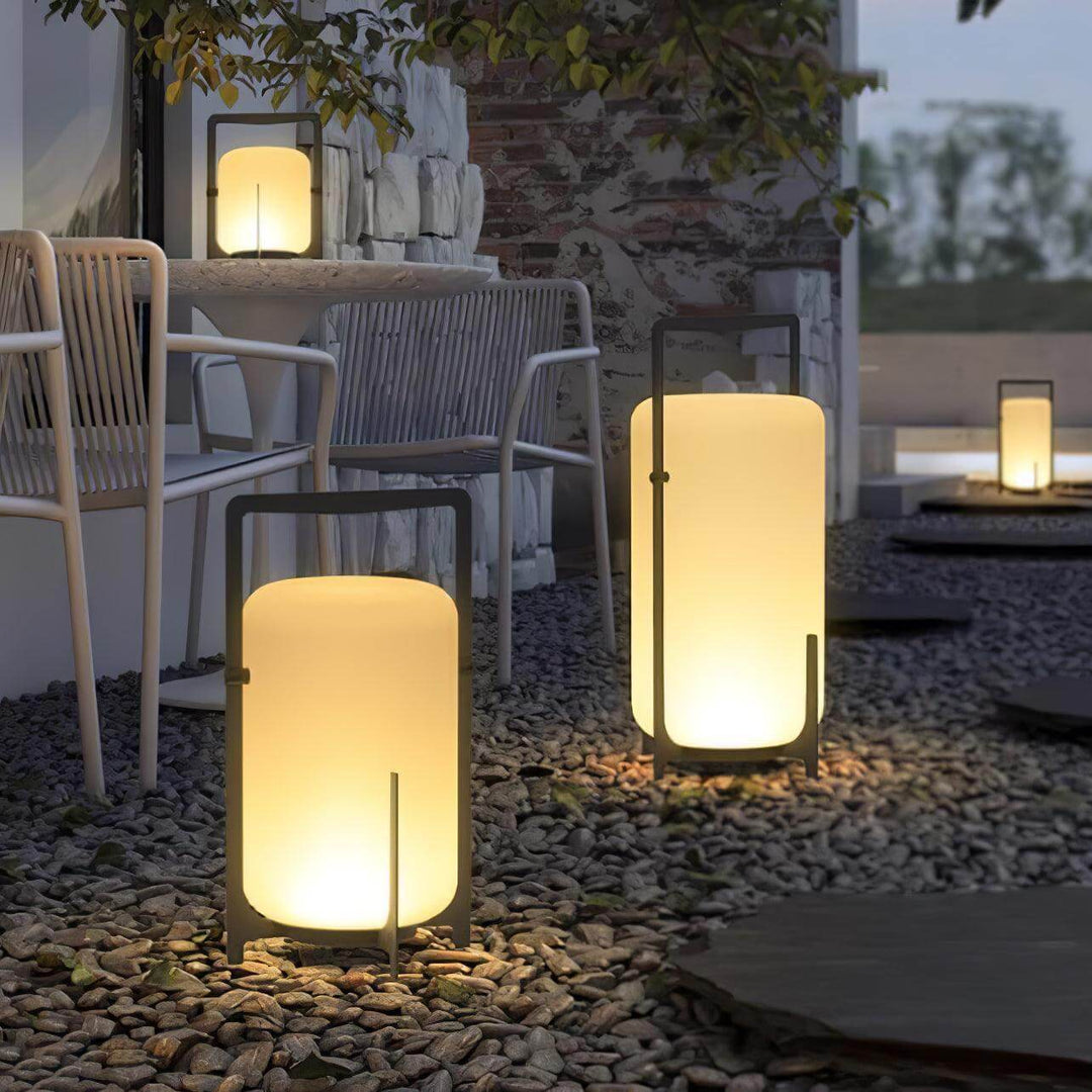Twilight Lantern Rechargeable Light | Outdoor Solar Lamp | Vinlighting | Vinlighting | Vinlighting