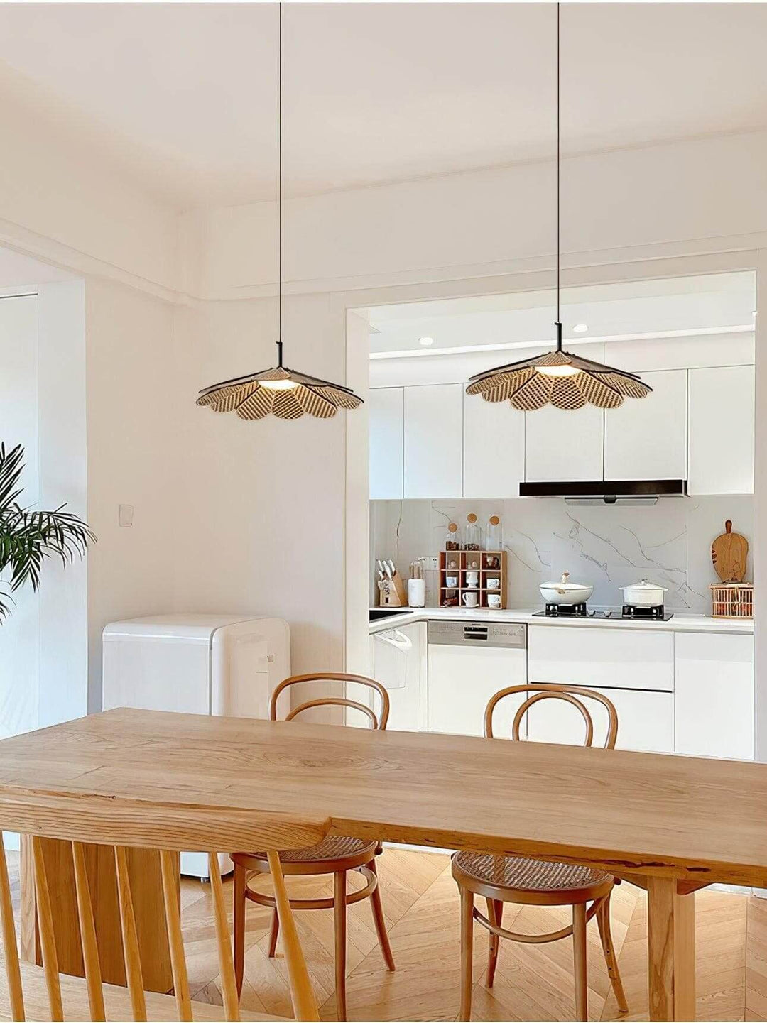 Vendra Pendant Light for Dining Room โ Wabi-Sabi Wood Style