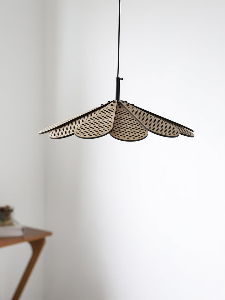 Vendra Pendant Light for Dining Room โ Wabi-Sabi Wood Style