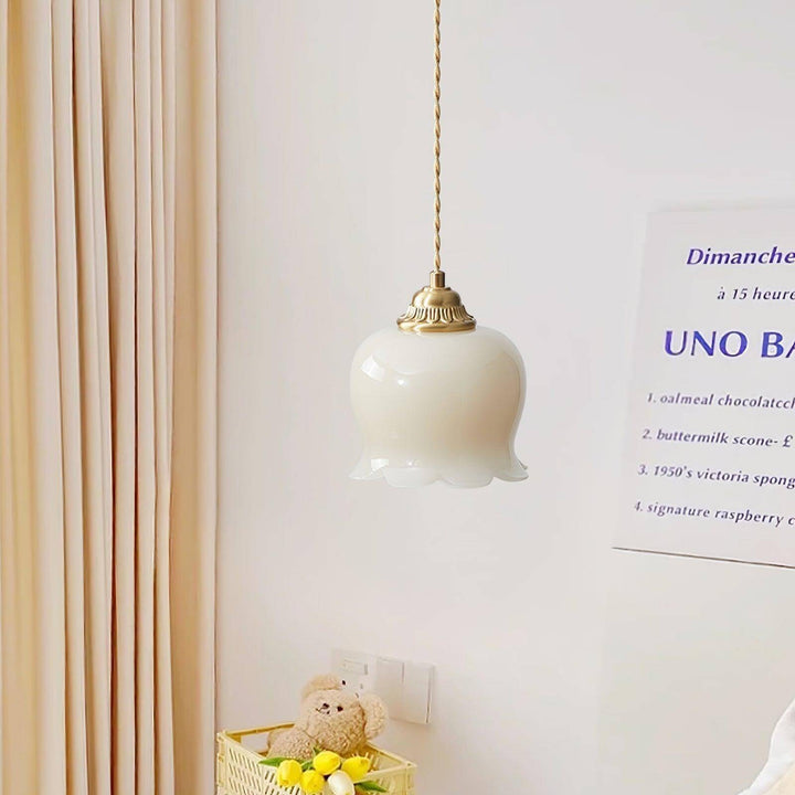 Vintage Mini Resin Pendant Light - Brass Hanging Flower for Bathroom | Vinlighting | Vinlighting
