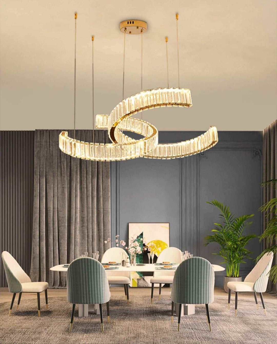 Vortex Chandelier – Gold & Crystal Elegance for Timeless Luxury | Vinlighting | Vinlighting