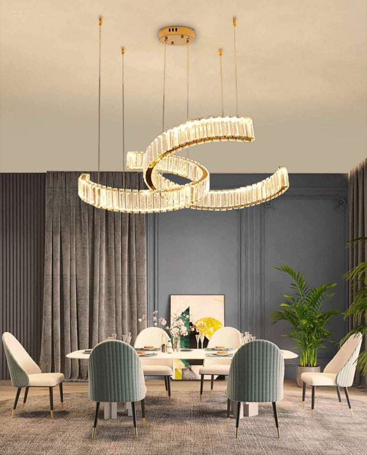 Vortex Chandelier – Gold & Crystal Elegance for Timeless Luxury | Vinlighting | Vinlighting