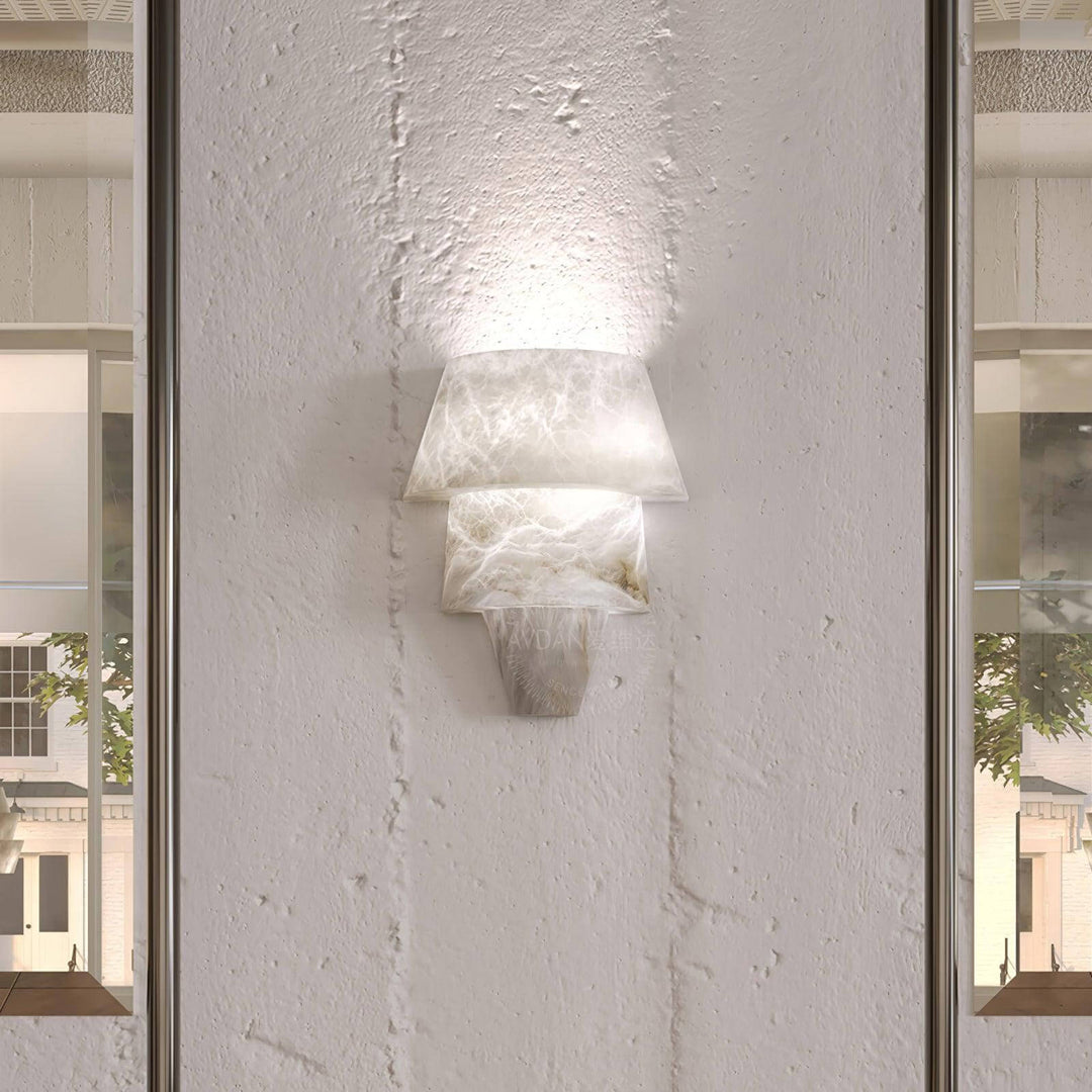 Alabaster Sconce - Vinlighting