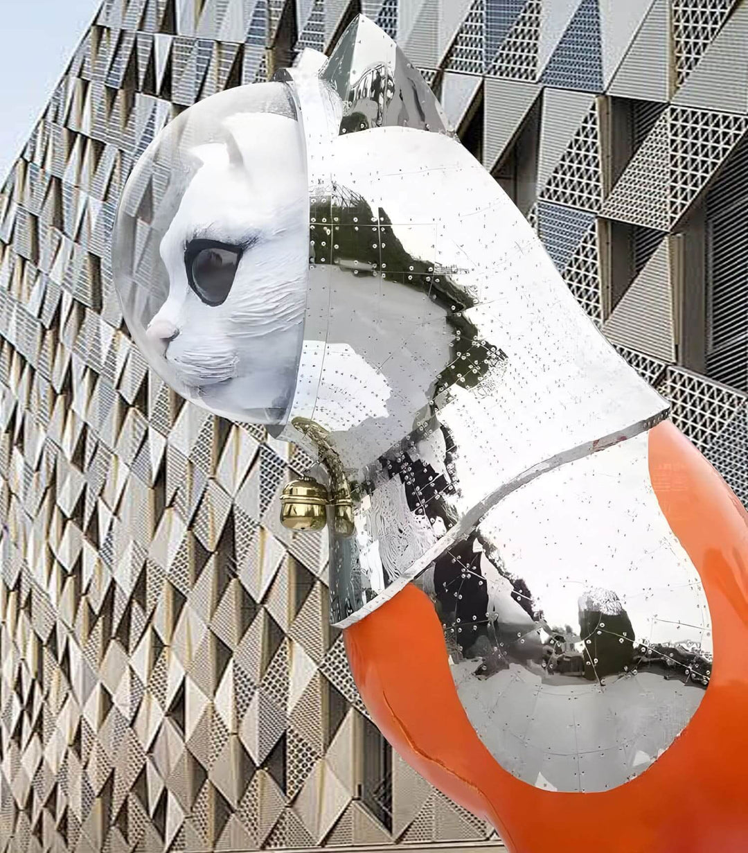 Afluxa sculpture floor lamp featuring a cat design with artistic metallic details, perfect for stylish living room lighting.