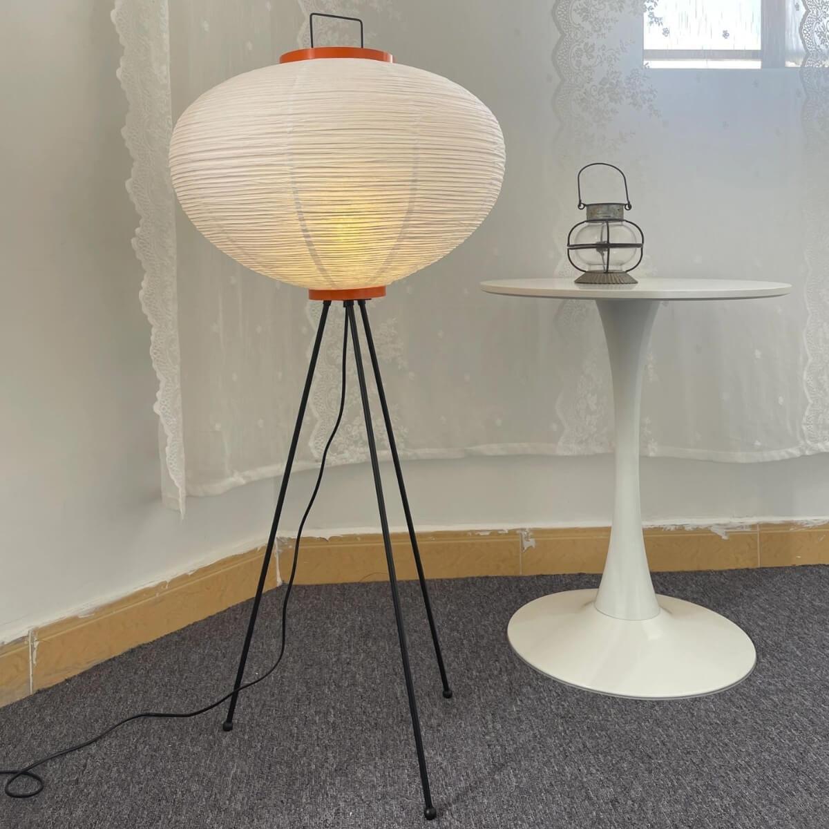 Akari 10A Floor Lamp | Modern Japanese Paper Tripod