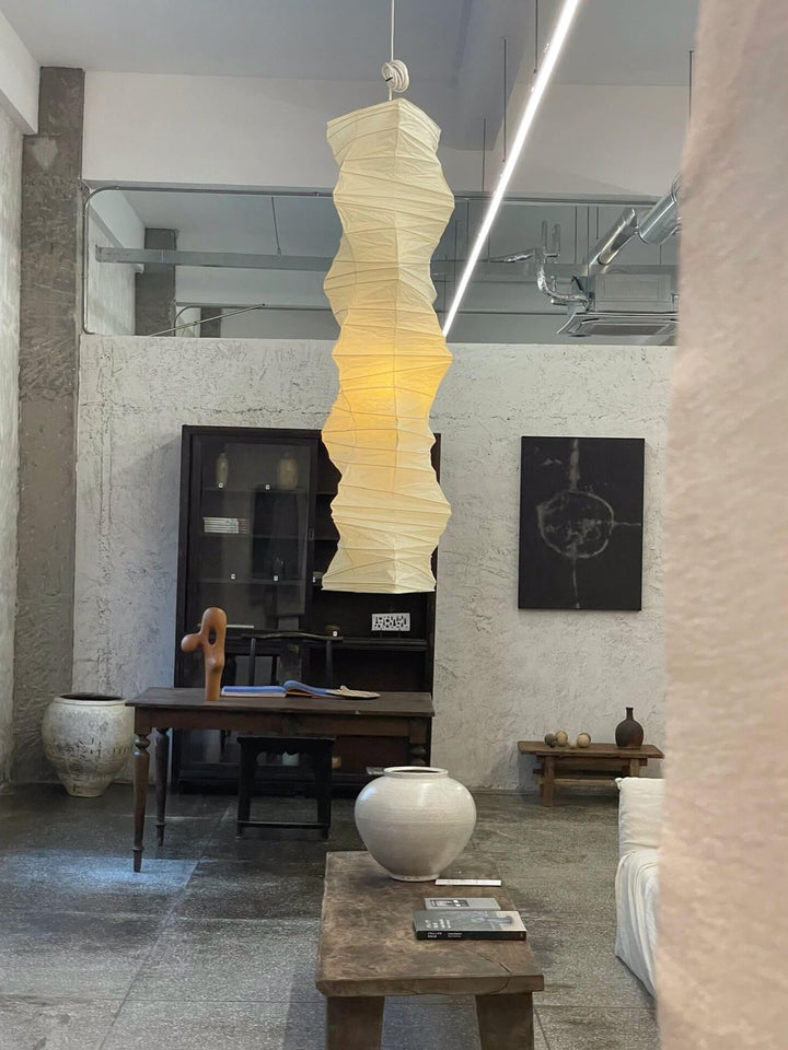 Akari 33N Washi Paper Pendant Light | Long Hanging for Corner Decor | Vinlighting | Vinlighting