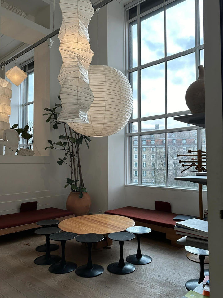 Akari 33N Washi Paper Pendant Light | Long Hanging for Corner Decor | Vinlighting | Vinlighting
