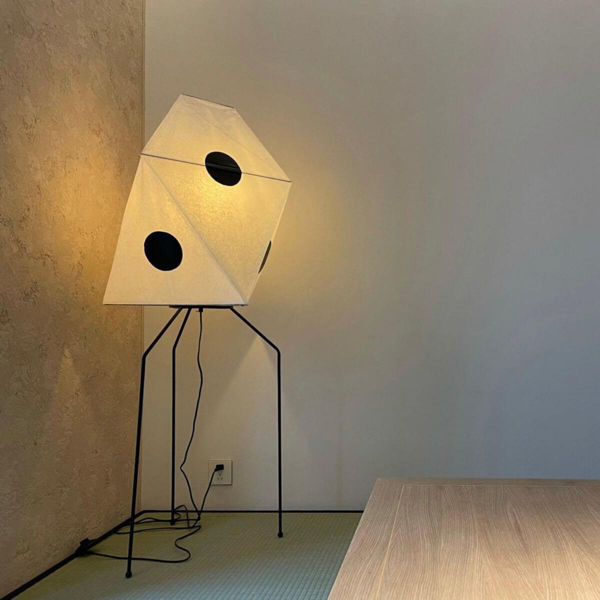 Akari UF3-Q Floor Lamp - Vinlighting