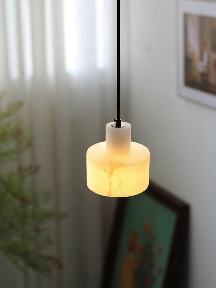Alabaster Pendant Light Small Hanging Lamp for Bedside & Kitchen Sink | Vinlighting | Vinlighting