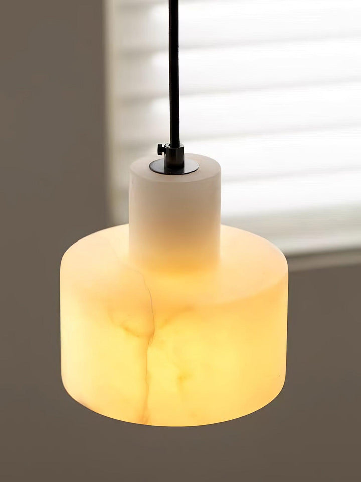Alabaster Pendant Light Small Hanging Lamp for Bedside & Kitchen Sink | Vinlighting | Vinlighting