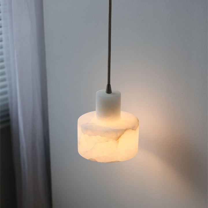 Alabaster Pendant Light Small Hanging Lamp for Bedside & Kitchen Sink | Vinlighting | Vinlighting