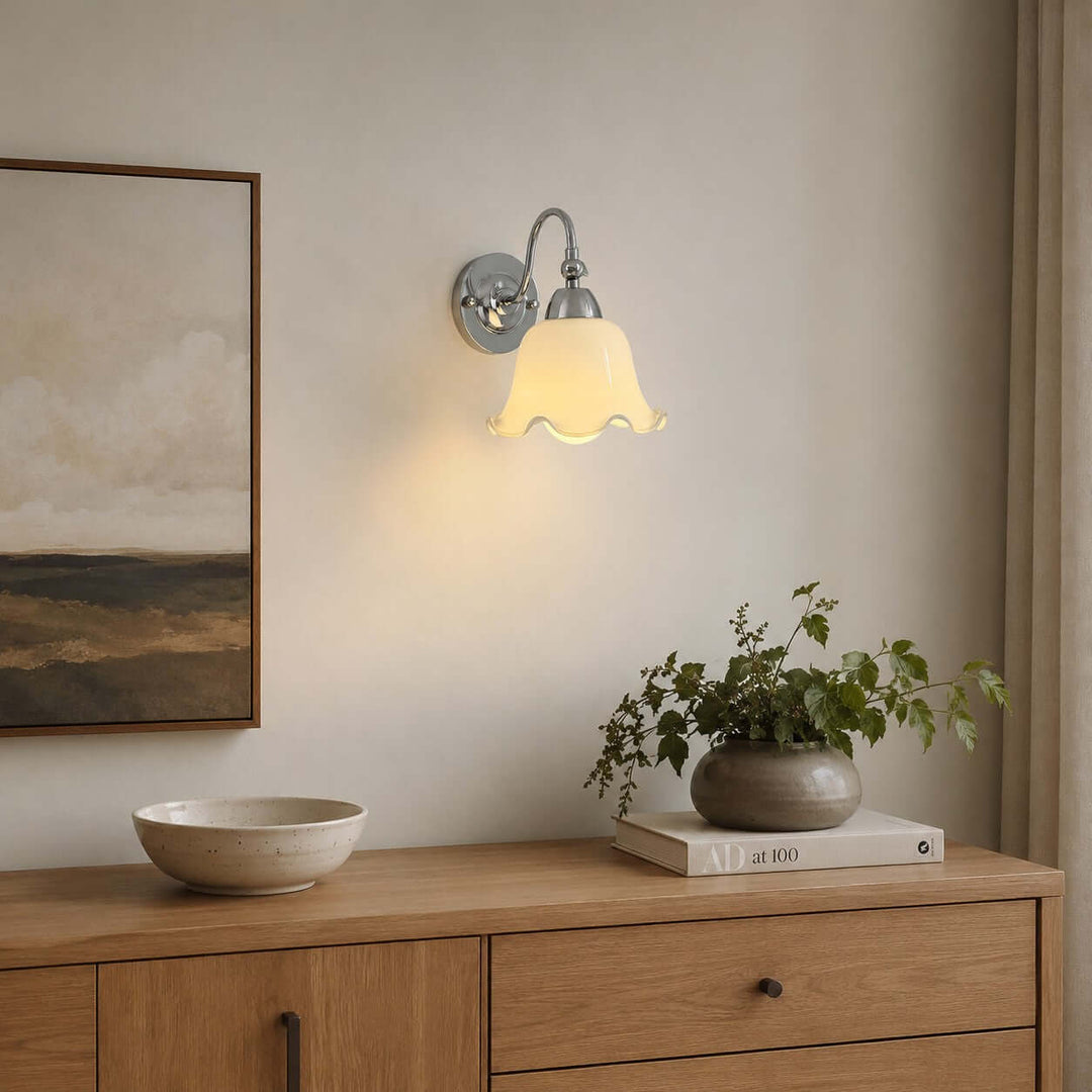 Amarise Wall Light - French Flower Glass for Bedside Room Decor | Vinlighting
