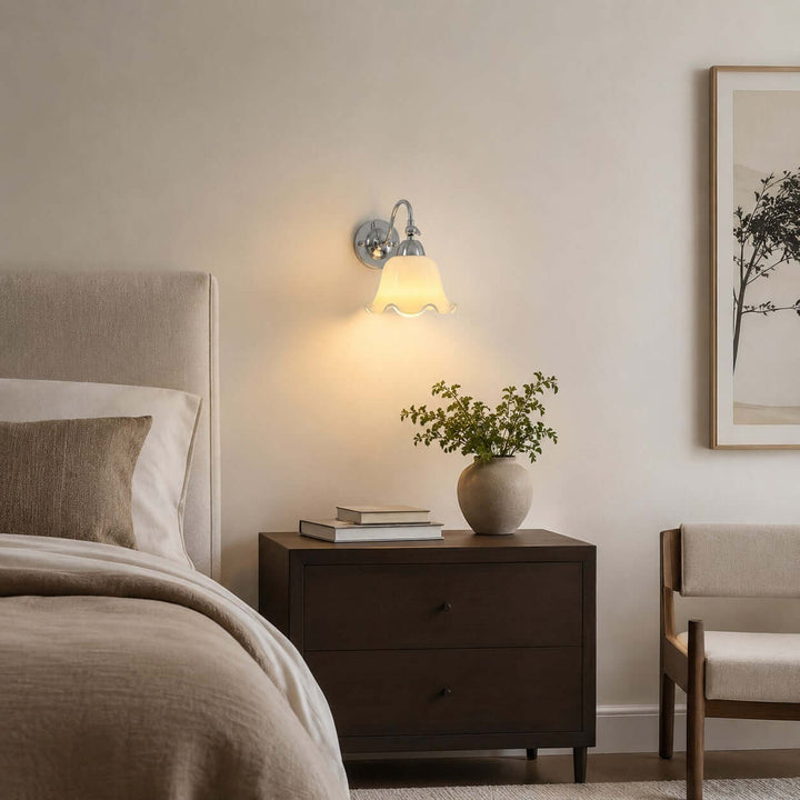 Amarise Wall Light - French Flower Glass for Bedside Room Decor | Vinlighting