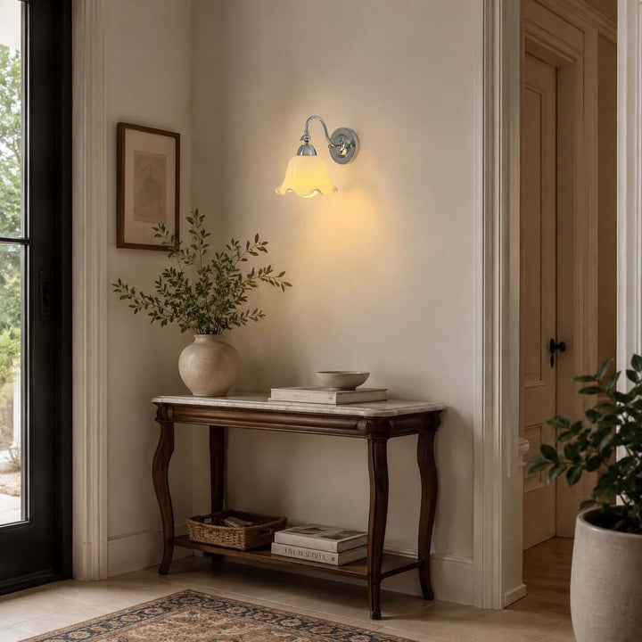 Amarise Wall Light - French Flower Glass for Bedside Room Decor | Vinlighting
